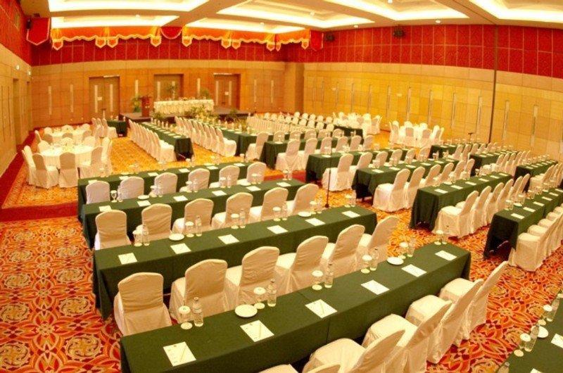 Grand Suka Hotel Pekanbaru Dış mekan fotoğraf