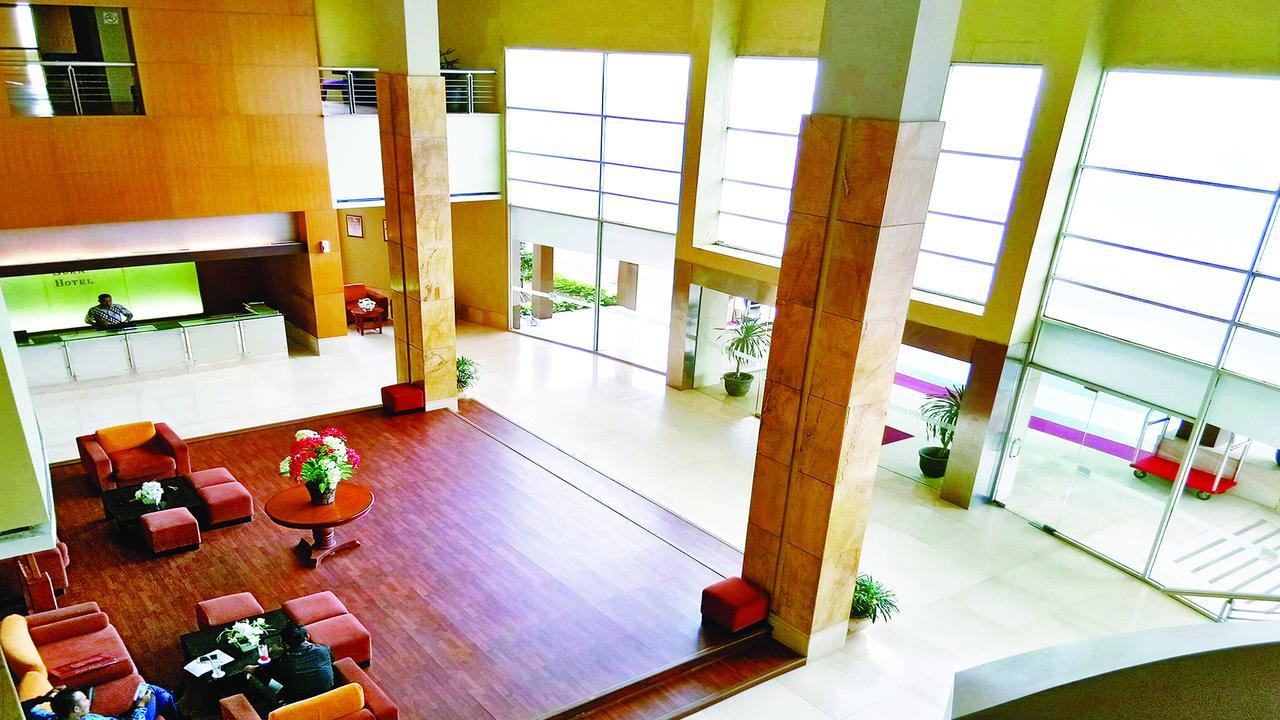 Grand Suka Hotel Pekanbaru Dış mekan fotoğraf
