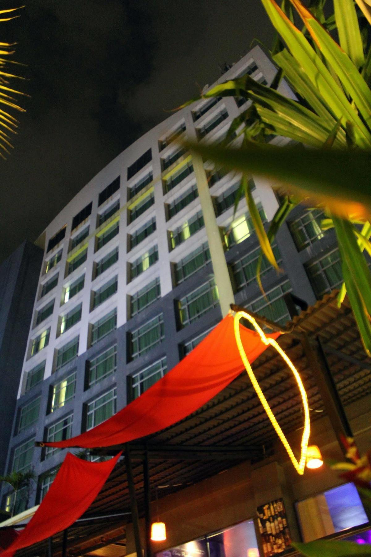 Grand Suka Hotel Pekanbaru Dış mekan fotoğraf