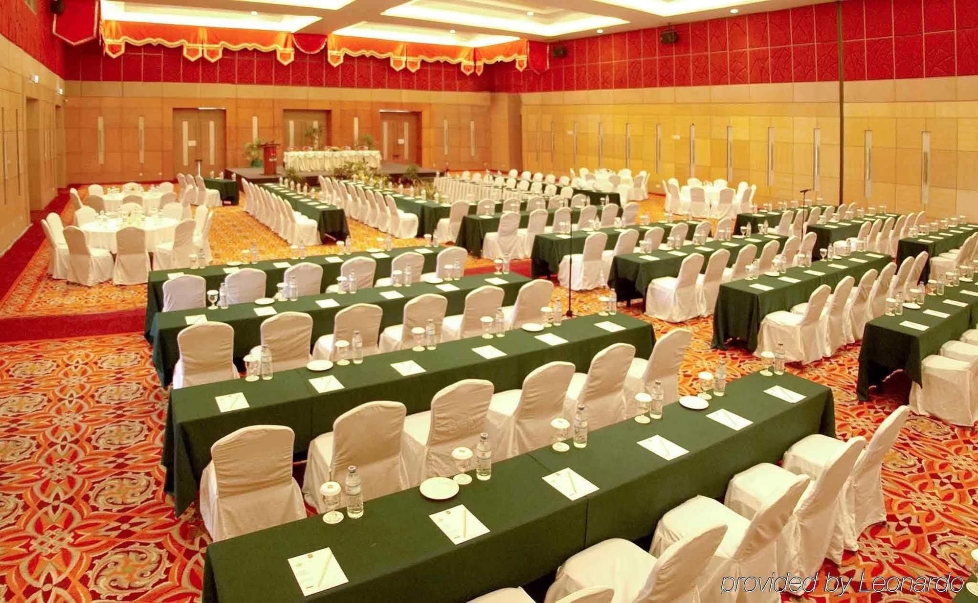 Grand Suka Hotel Pekanbaru Dış mekan fotoğraf
